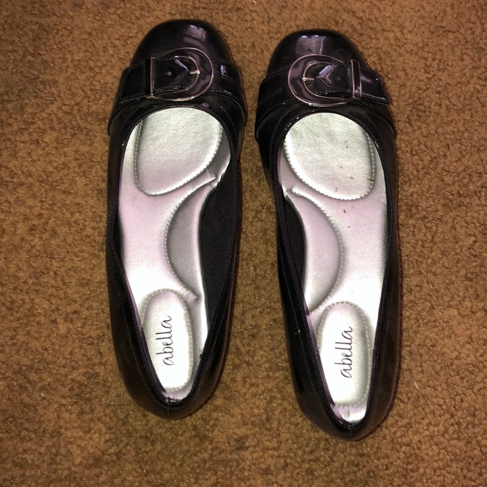 Abella Black flats